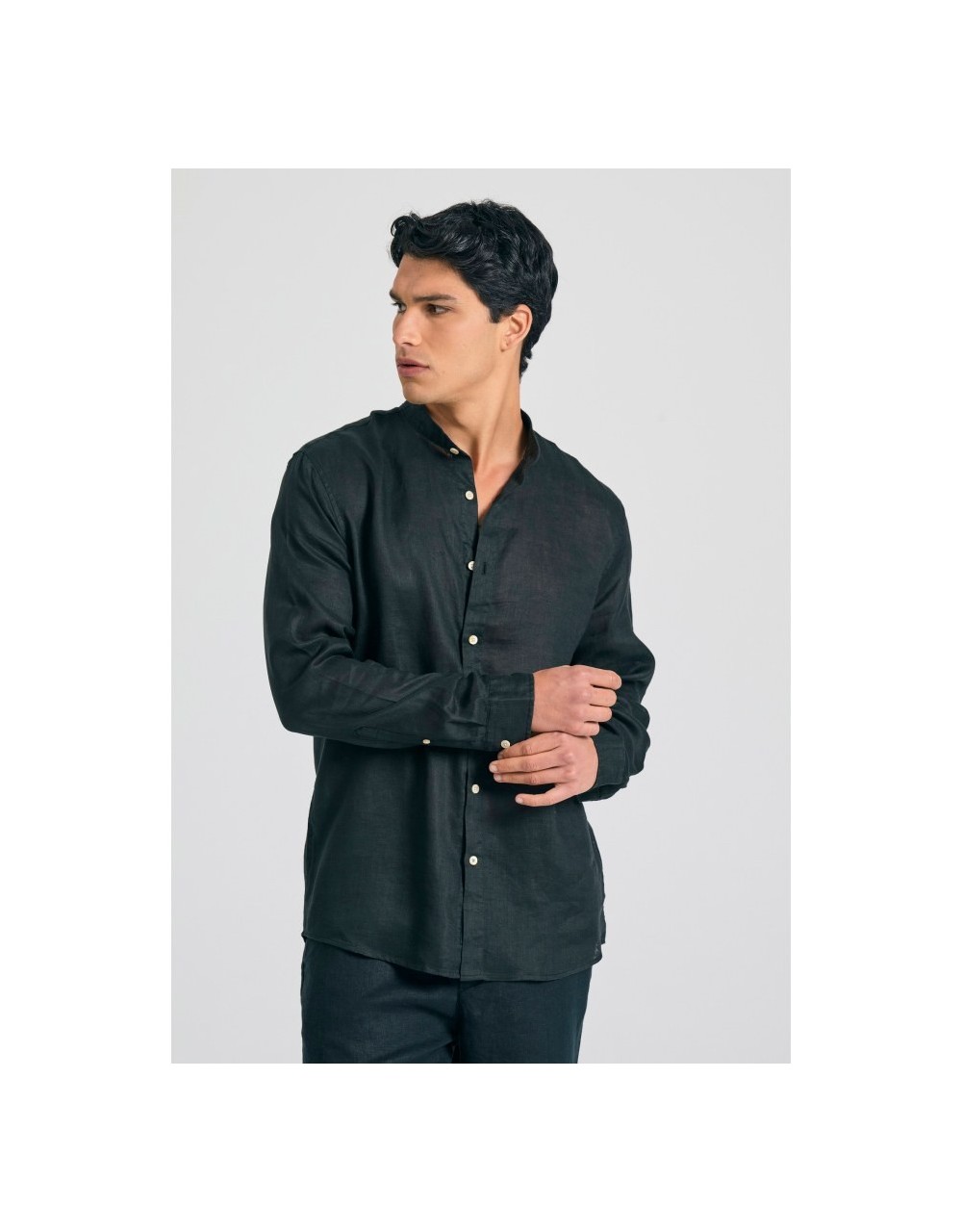 Garment dyed λινό πουκάμισο με λαιμό mao