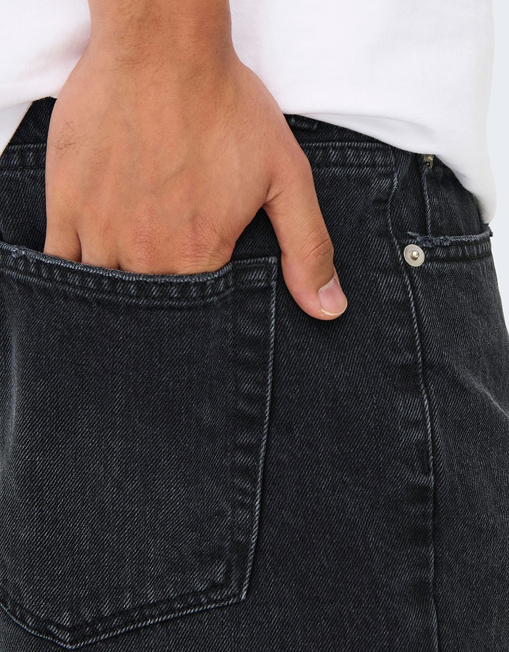 ONSEDGE BLACK 2047 TAI DNM SHORTS - 22032047