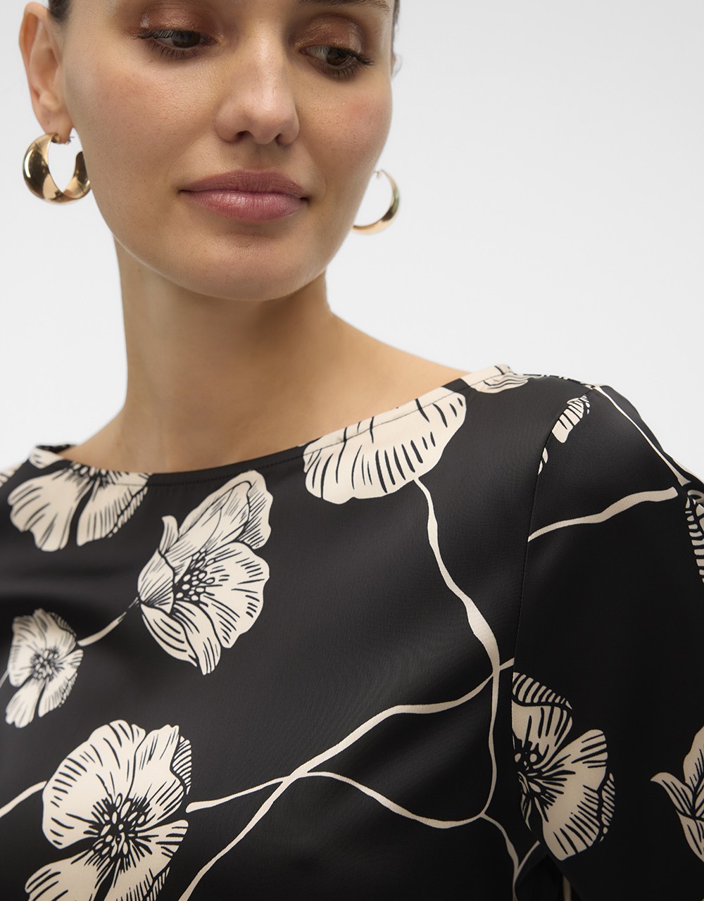 ΣΑΤΕΝ ΜΠΛΟΥΖΑ ΜΑΝΙΚΙ FLORAL