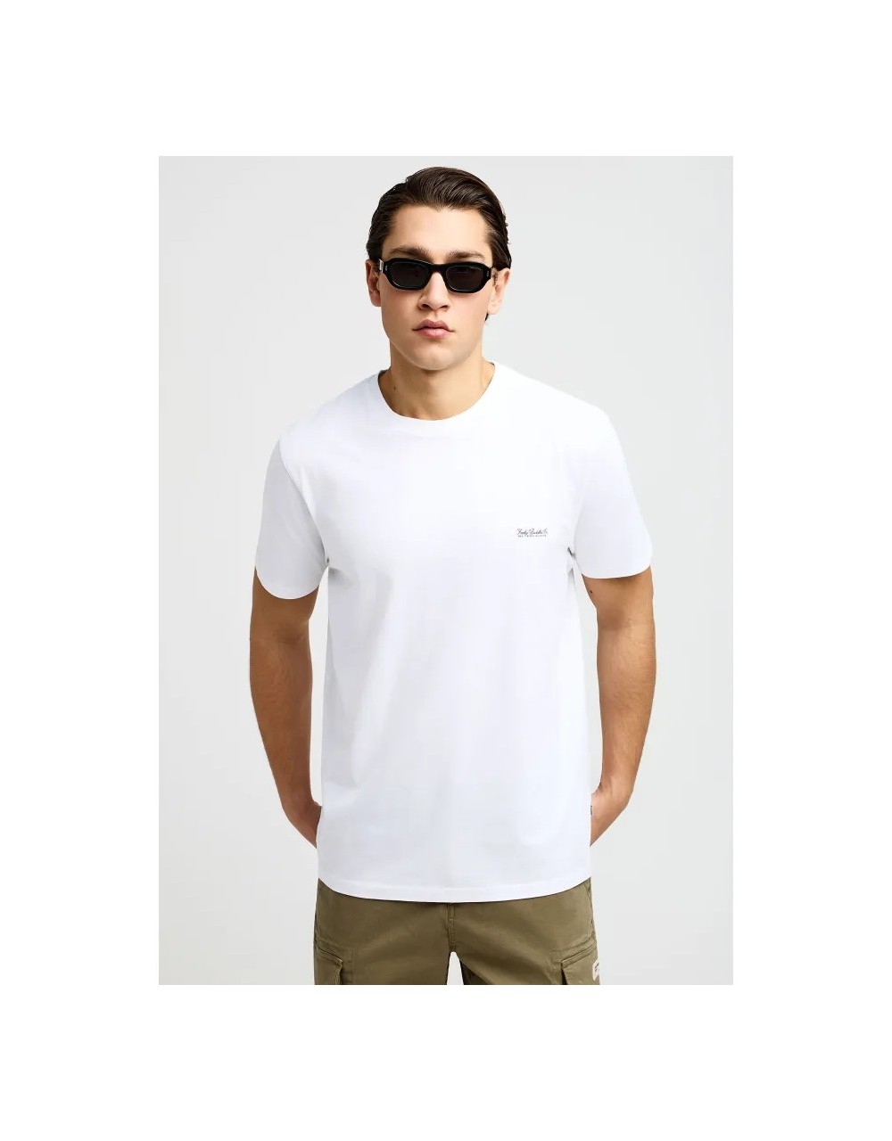 Ανδρικό μονόχρωμο T-shirt - τύπωμα στήθος - T-Shirts