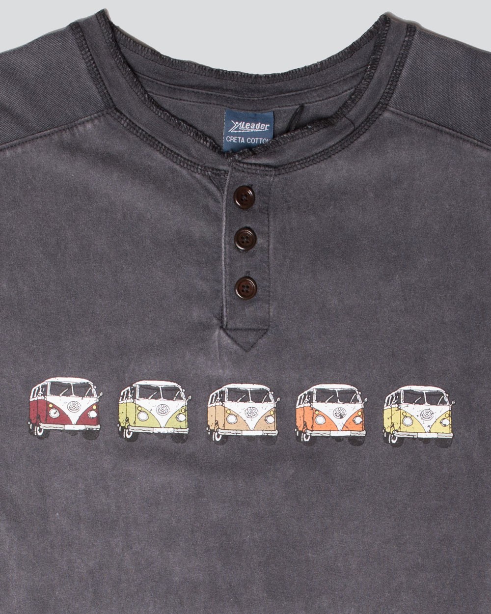 Stonewashed T-shirt with buttons - 5 buses